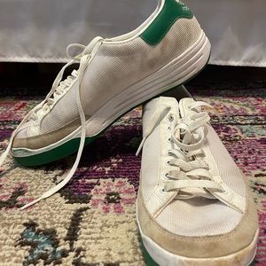 Stan Smith sneakers.